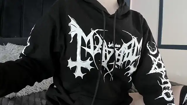 Adeelinee online show from 12-26-24, 07:38