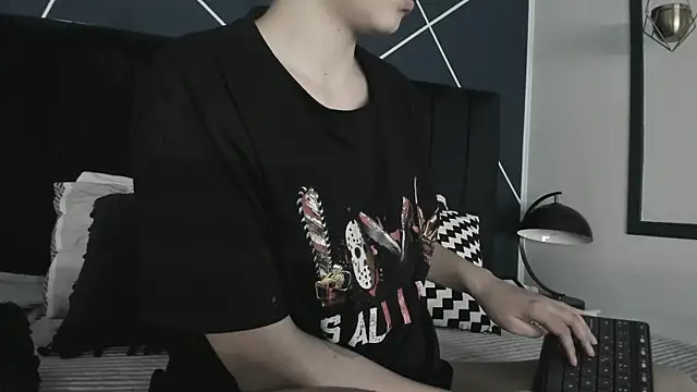 Adeelinee online show from 02-07-25, 08:10