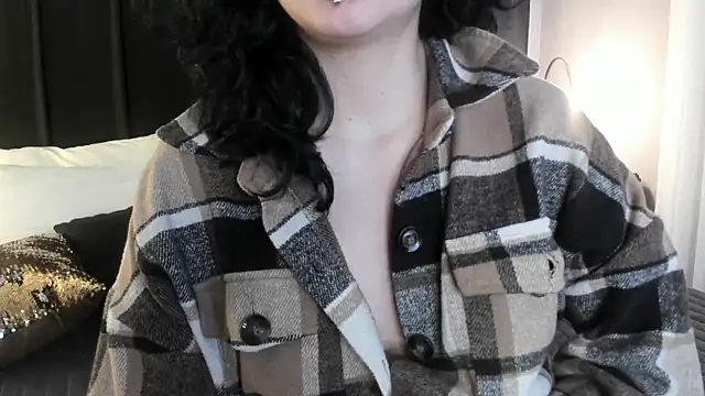 Adeelinee online show from 03-22-25, 07:53