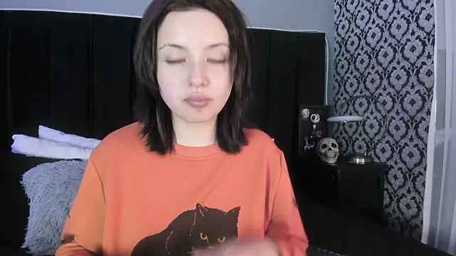 Adeelinee online show from 03-07-26, 08:17