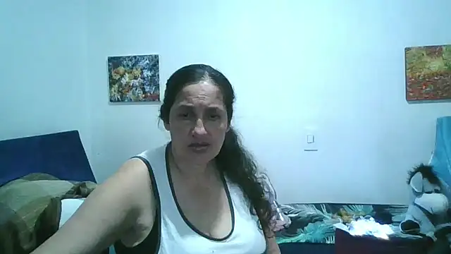 Snapshot of ximenajimenez chatting on 08-05-26, 11:39 ximenajimenez online show from 08-05-26, 11:39