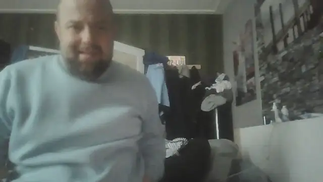 Prehistorixxx2686 online show from 12-17-25, 01:17