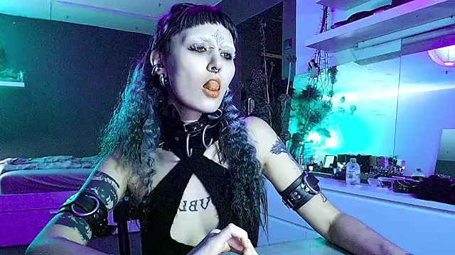 god x girl online show from 12-23-24, 01:18