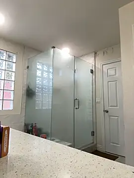 El Gizmo online show from 11-07-25, 06:19