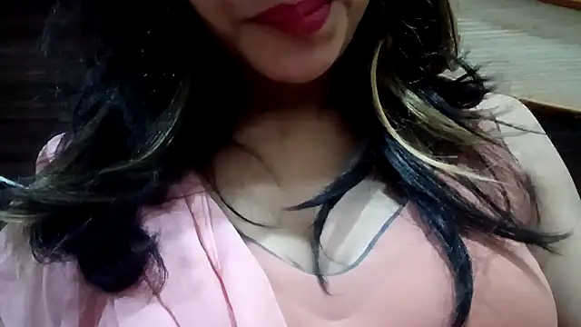 Snapshot of Jatti_punjab_di chatting on 02-21-26, 08:48 Jatti punjab di online show from 02-21-26, 08:48