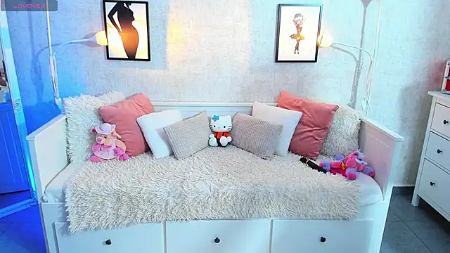 LindsayDeee online show from 09-09-25, 06:13