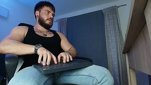 juliusmasters online show from 12-18-24, 12:21