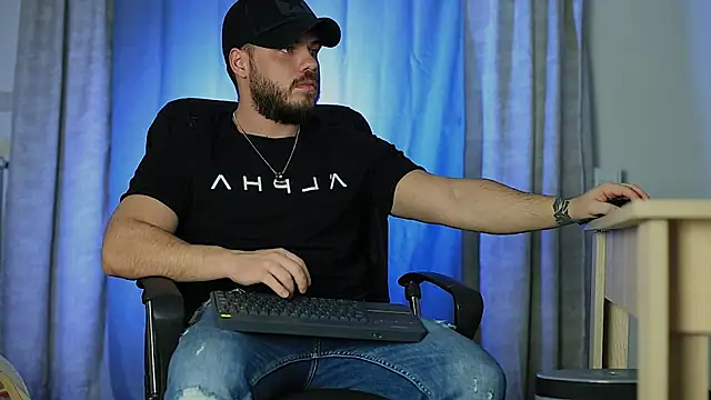 juliusmasters online show from 01-05-25, 06:24
