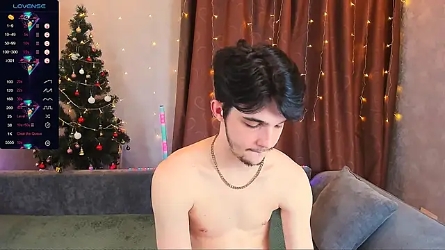 Snapshot of Aaron_Boom chatting on 01-20-25, 04:21 Aaron Boom online show from 01-20-25, 04:21