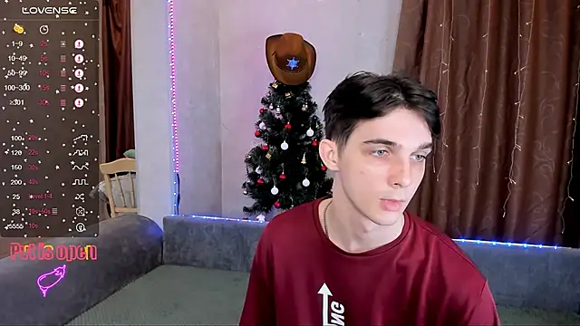 Aaron Boom online show from 01-10-26, 10:03