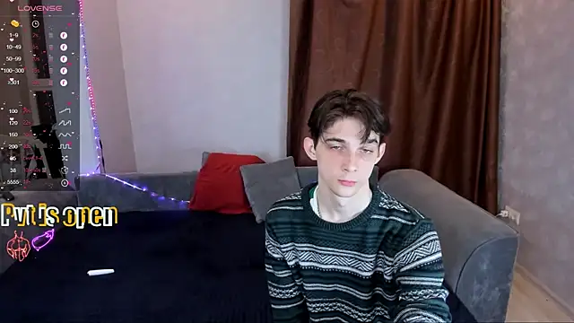 Aaron Boom online show from 05-15-26, 09:00