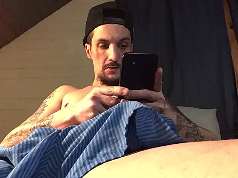 Snapshot of jabo870 chatting on 12-11-24, 02:30 jabo870 online show from 12-11-24, 02:30