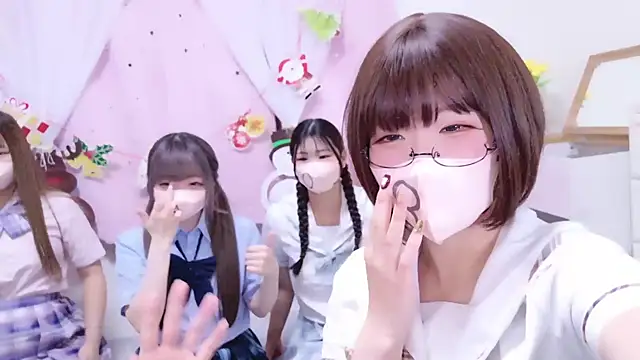 841 yayoi online show from 12-21-25, 03:46