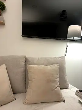 Rae Lil White online show from 11-21-25, 11:14