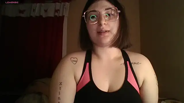 Snapshot of imsohornydacom chatting on 10-01-25, 12:05 imsohornydacom online show from 10-01-25, 12:05