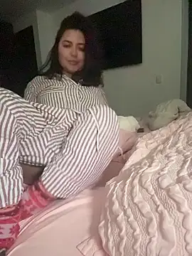 sukhakunis1 online show from 03-28-26, 11:43