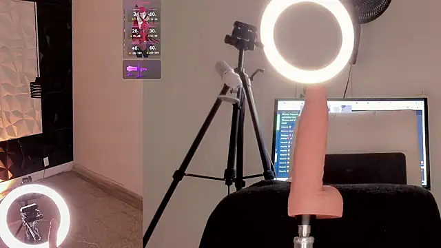 Snapshot of nickky__ chatting on 12-22-24, 04:39 nickky online show from 12-22-24, 04:39