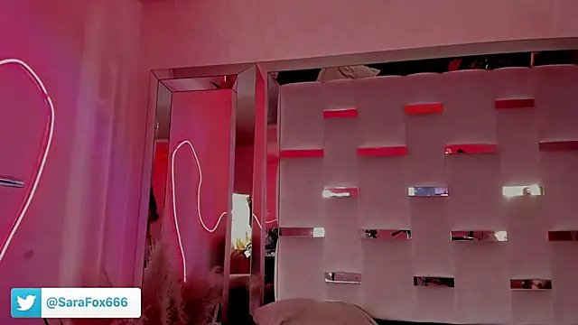 Sara Foxx1 online show from 05-15-26, 06:26