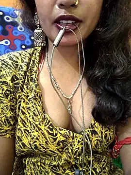 Snapshot of jasss-11 chatting on 04-06-26, 06:53 jasss-11 online show from 04-06-26, 06:53
