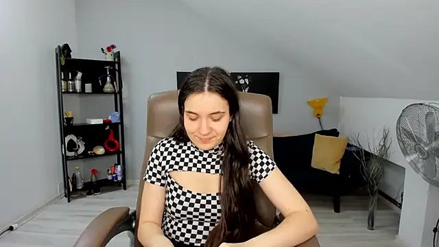 Snapshot of MelissaWiliam chatting on 01-16-25, 06:59 MelissaWiliam online show from 01-16-25, 06:59