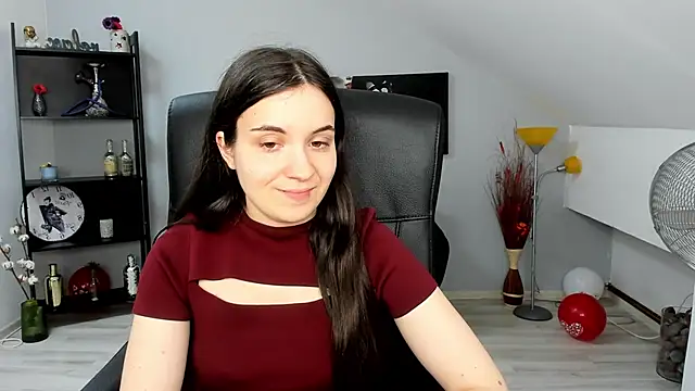 Snapshot of MelissaWiliam chatting on 03-13-25, 03:39 MelissaWiliam online show from 03-13-25, 03:39