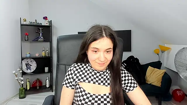 Snapshot of MelissaWiliam chatting on 03-17-25, 06:00 MelissaWiliam online show from 03-17-25, 06:00