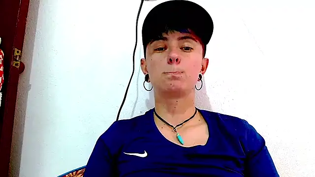 tomboyblue online show from 12-02-24, 07:38