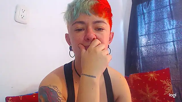 tomboyblue online show from 12-05-24, 02:55