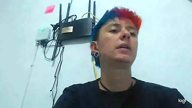tomboyblue online show from 12-20-24, 11:16