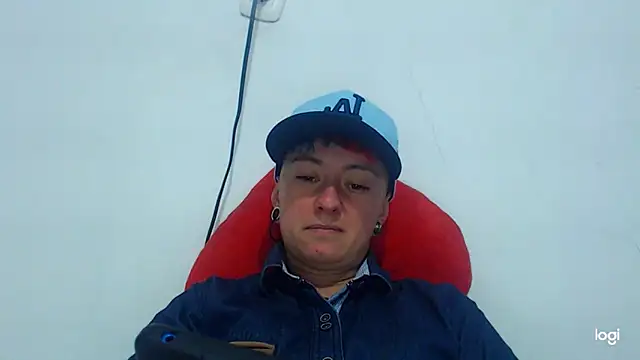 tomboyblue online show from 12-31-24, 05:40