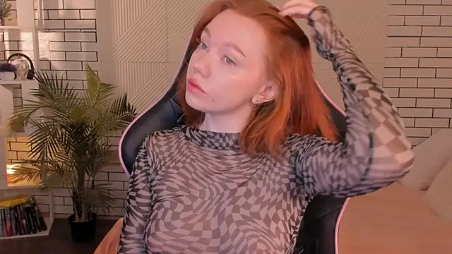 foxyMistrees online show from 12-02-24, 11:40