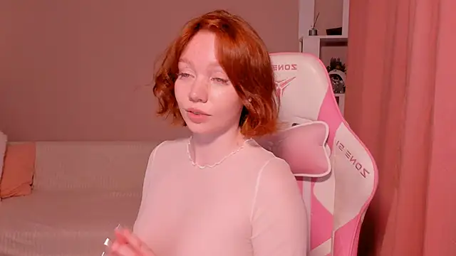 foxyMistrees online show from 12-30-24, 03:25