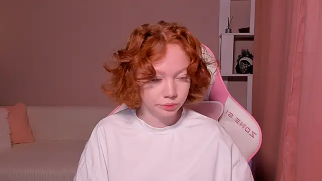 foxyMistrees online show from 01-10-25, 12:49