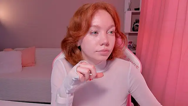 foxyMistrees online show from 02-26-25, 03:32
