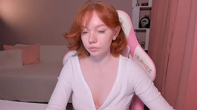 foxyMistrees online show from 03-11-25, 12:44