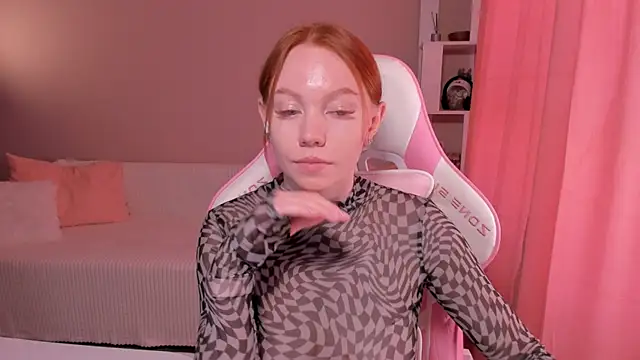 foxyMistrees online show from 03-13-25, 03:11