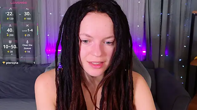 Snapshot of CoreyJane chatting on 05-11-26, 04:51 CoreyJane online show from 05-11-26, 04:51