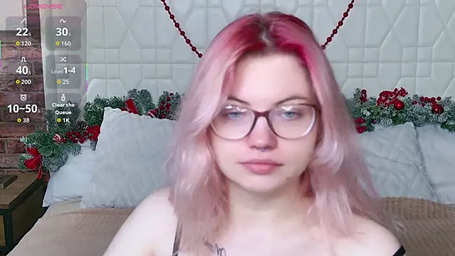 Lisa Adam online show from 12-16-25, 05:18