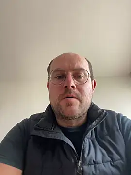 porompomperro online show from 12-27-24, 10:55