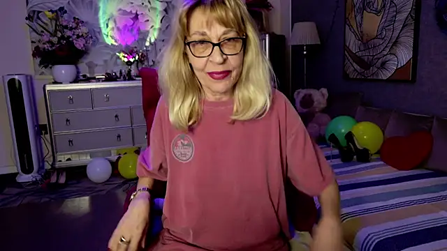 HornyMilf 555 online show from 02-17-26, 03:08