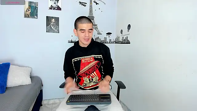 Snapshot of Ares_Johnson chatting on 01-02-25, 10:01 Ares Johnson online show from 01-02-25, 10:01