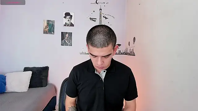 Snapshot of Ares_Johnson chatting on 01-07-25, 01:57 Ares Johnson online show from 01-07-25, 01:57