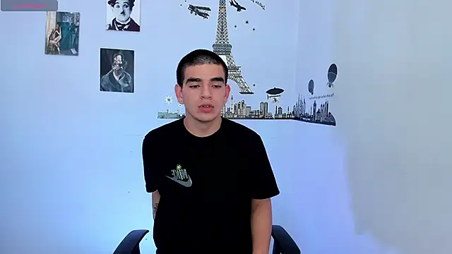 Snapshot of Ares_Johnson chatting on 01-12-25, 01:21 Ares Johnson online show from 01-12-25, 01:21