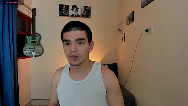 Snapshot of Ares_Johnson chatting on 01-24-25, 02:18 Ares Johnson online show from 01-24-25, 02:18