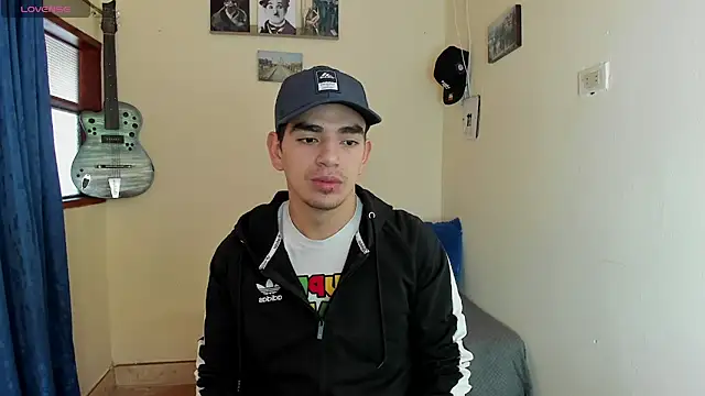 Snapshot of Ares_Johnson chatting on 01-24-25, 04:17 Ares Johnson online show from 01-24-25, 04:17