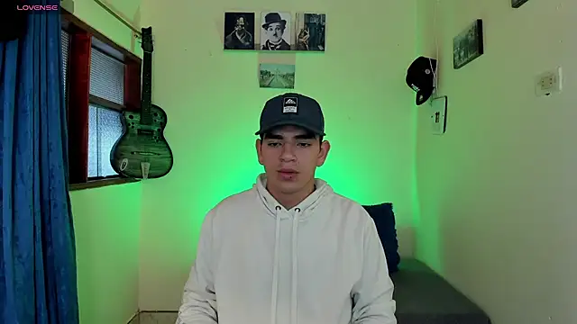 Snapshot of Ares_Johnson chatting on 01-25-25, 07:07 Ares Johnson online show from 01-25-25, 07:07