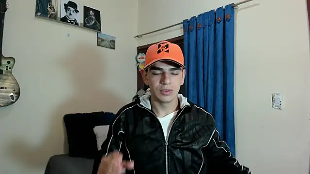 Snapshot of Ares_Johnson chatting on 02-20-25, 03:01 Ares Johnson online show from 02-20-25, 03:01