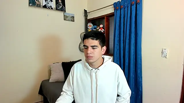 Snapshot of Ares_Johnson chatting on 02-21-25, 01:11 Ares Johnson online show from 02-21-25, 01:11