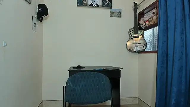 Snapshot of Ares_Johnson chatting on 03-11-25, 06:08 Ares Johnson online show from 03-11-25, 06:08