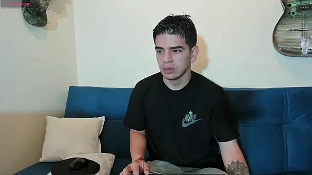 Snapshot of Ares_Johnson chatting on 03-16-25, 02:33 Ares Johnson online show from 03-16-25, 02:33